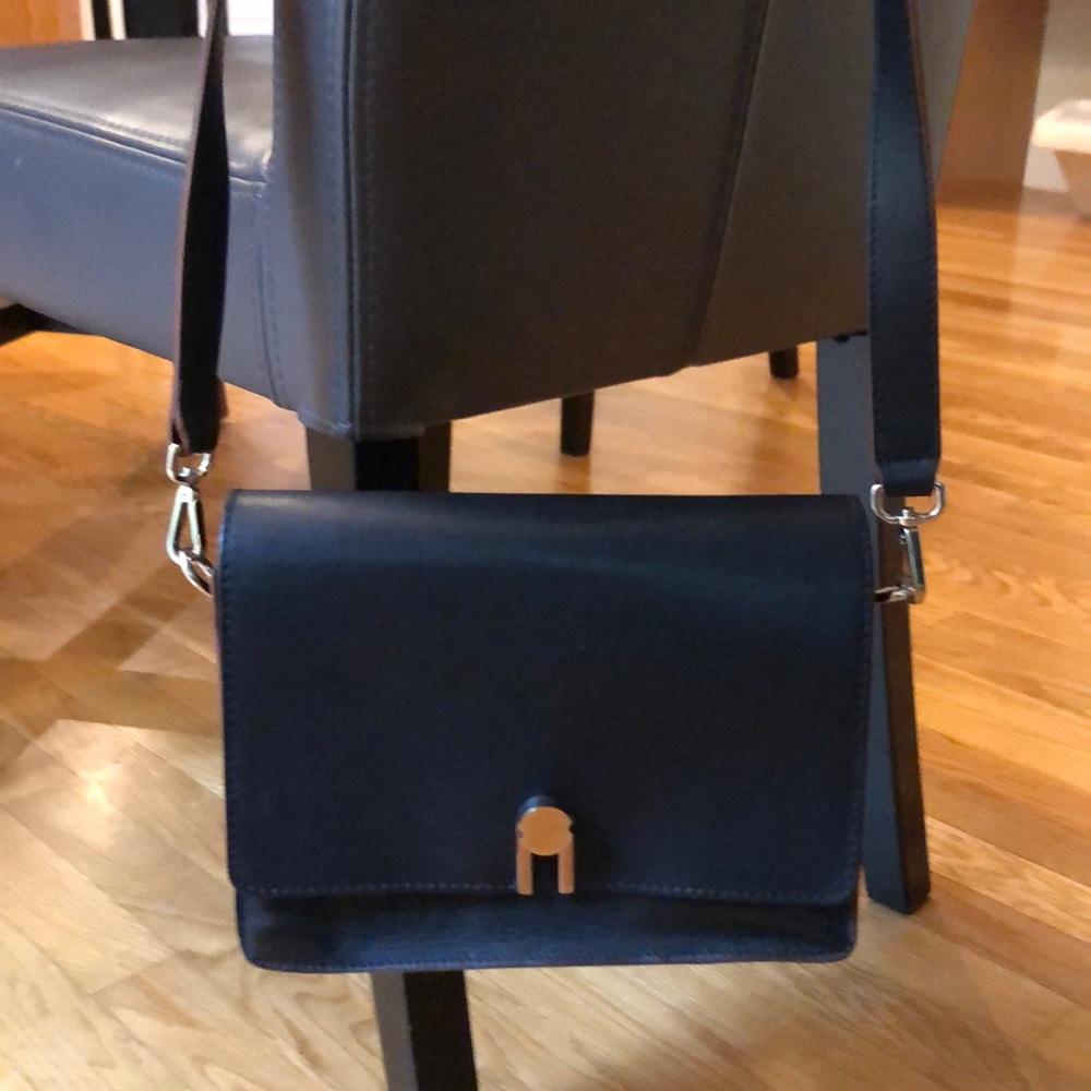 Massimo Dutti Crossbody Bag